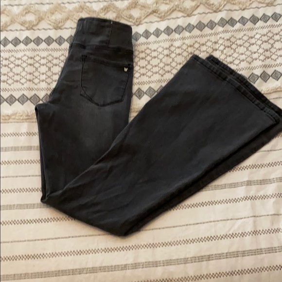 Tricot stretch bell bottom jeans in grey - Picture 3 of 4